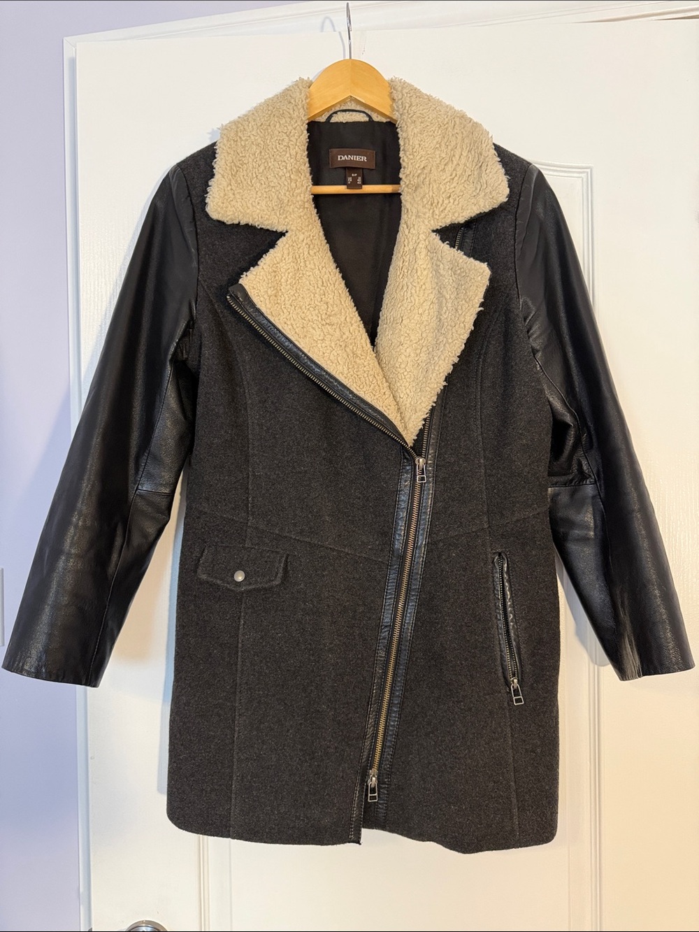 Danier Wool Genuine Leather Sleeve Asymmetric Moto Coat Sherpa Collar S